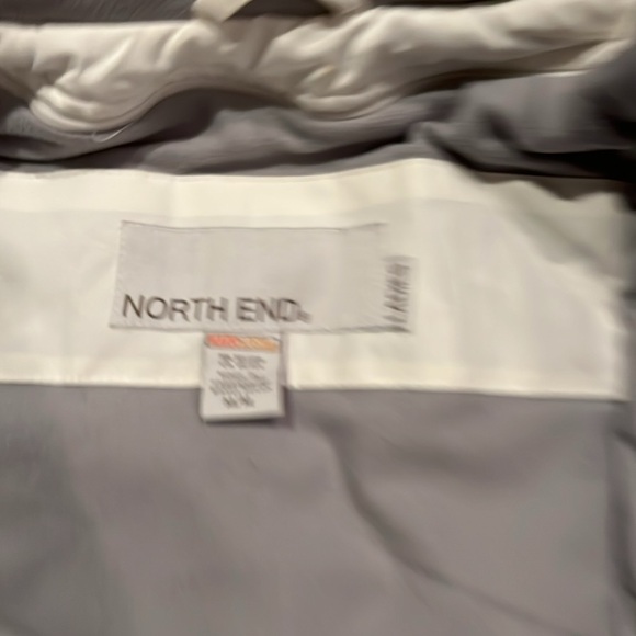 Women’s winter Coat - Picture 2 of 4